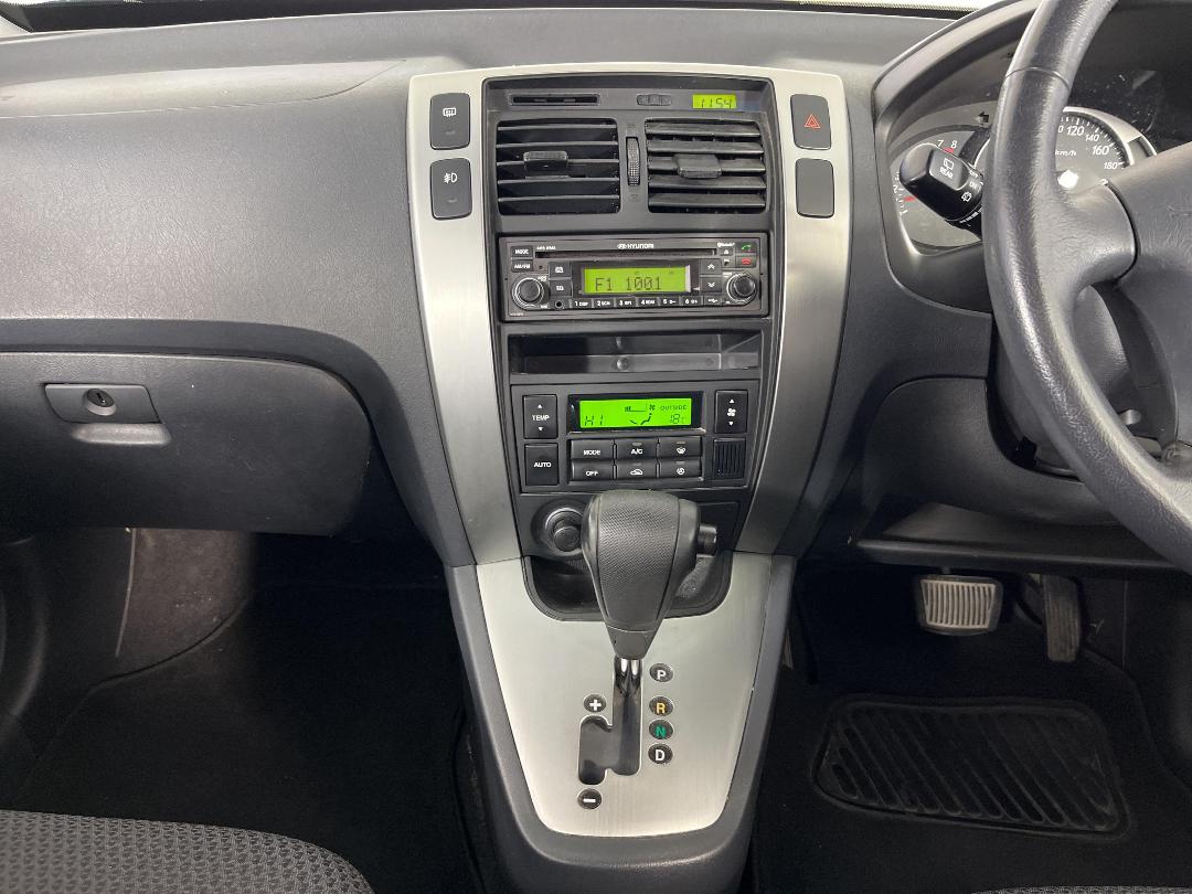 Photo '18' of Hyundai Tucson