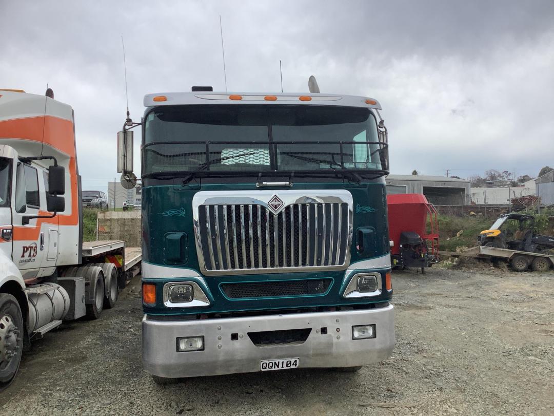 Photo '4' of International 9800 EAGLE Logger