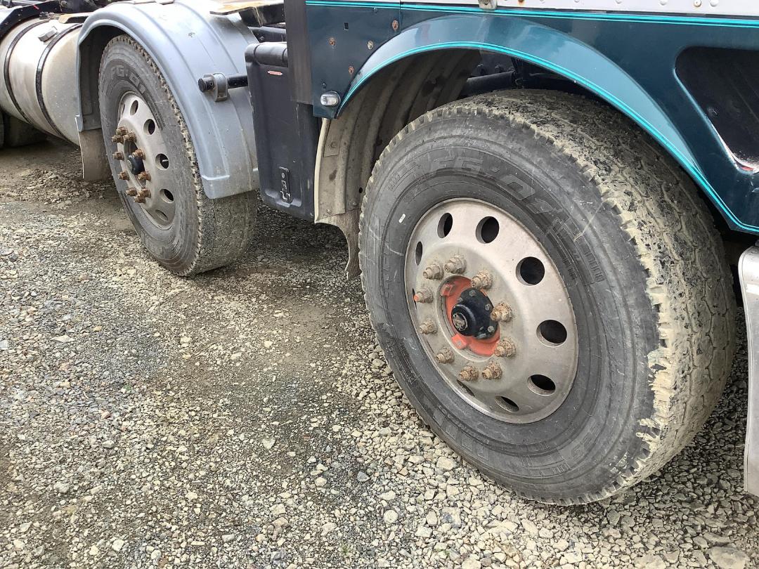 Photo '19' of International 9800 EAGLE Logger