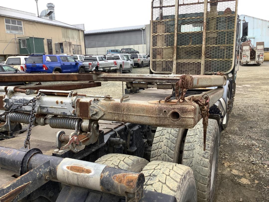 Photo '10' of International 9800 EAGLE Logger