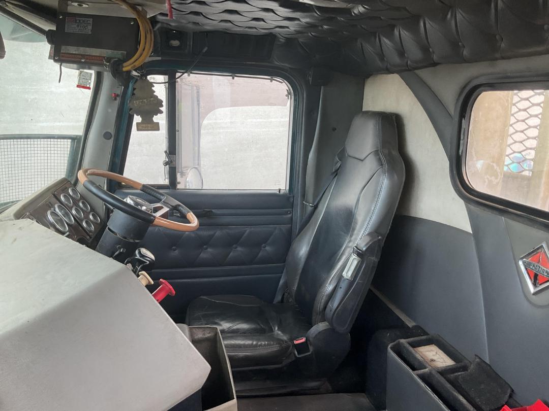 Photo '27' of International 9800 EAGLE Logger