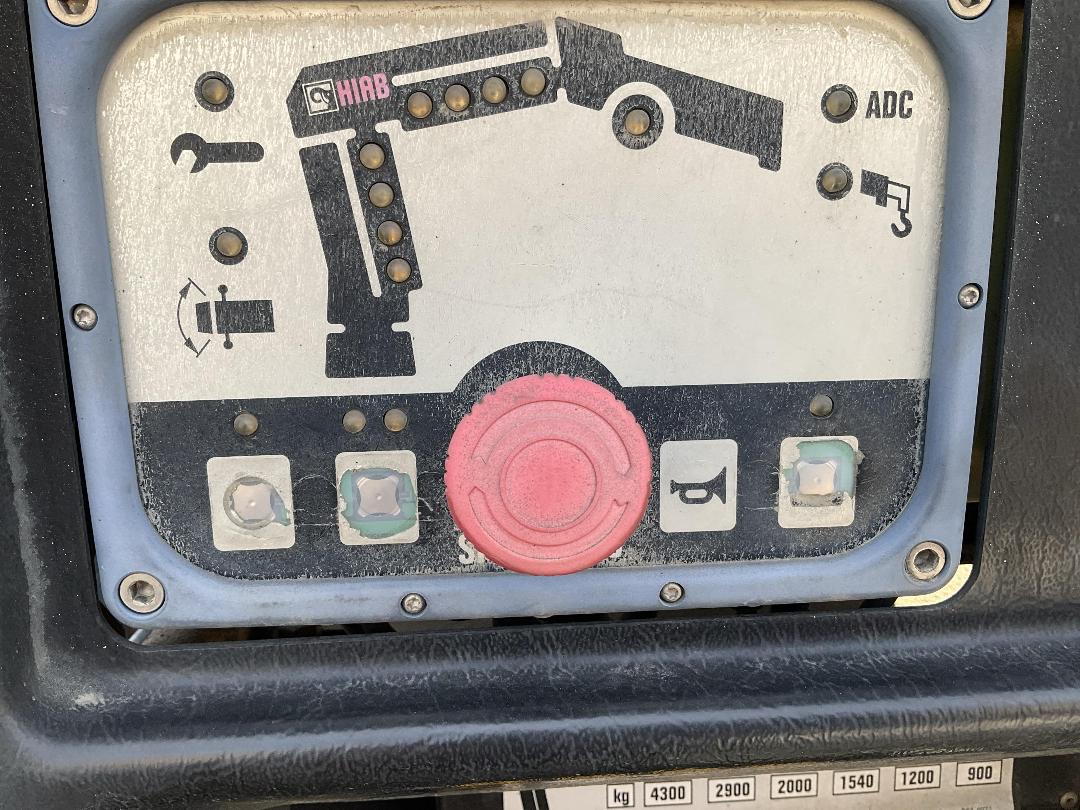 Photo '27' of Isuzu F Series FTS800 Flat Deck Crane