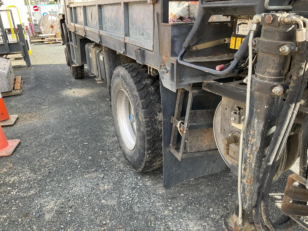 Photo '29' of Isuzu F Series FTS800 Flat Deck Crane