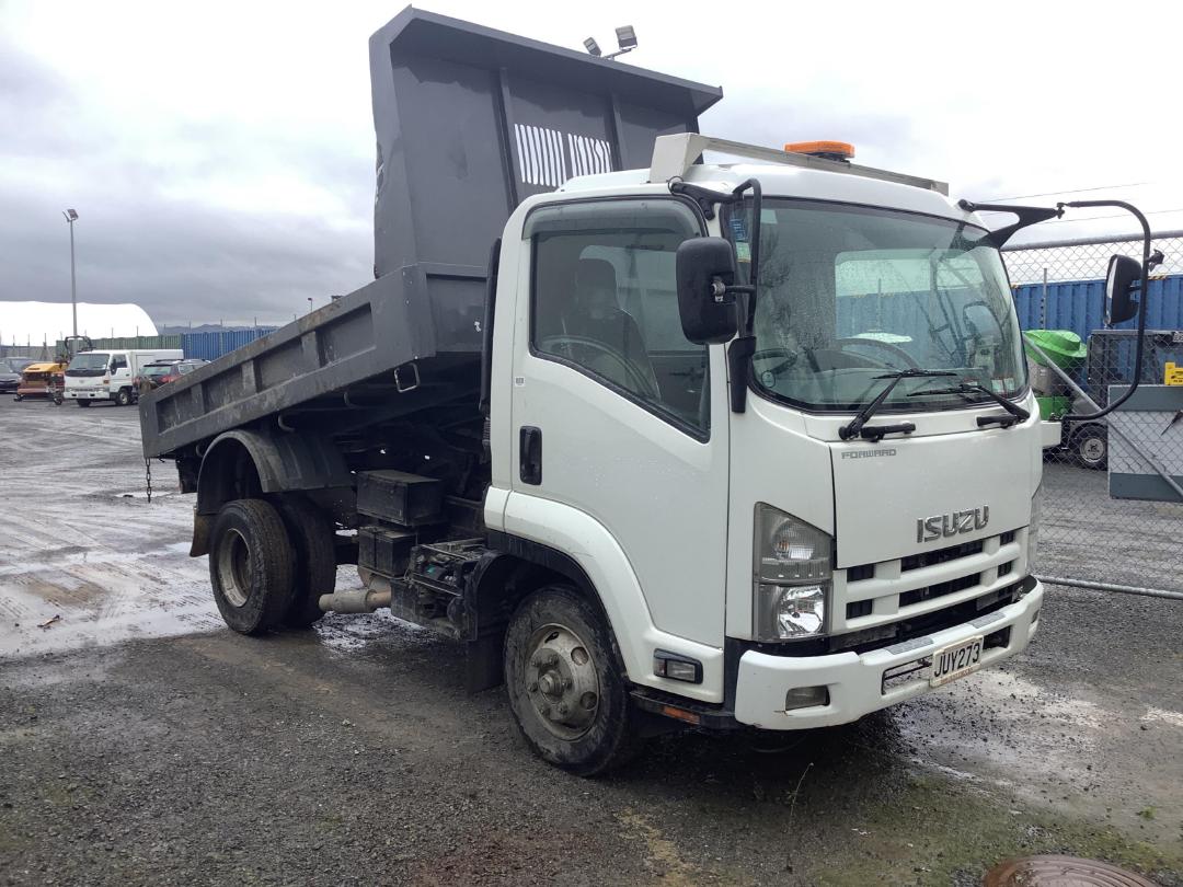 2010 isuzu forward