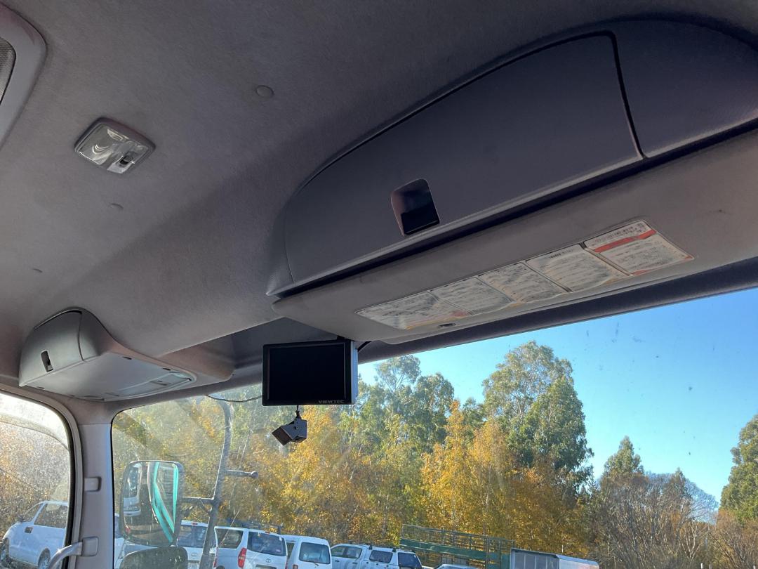 Photo '19' of Isuzu Forward BOXBODY Box Body Photo '19' of Isuzu Forward BOXBODY Box Body