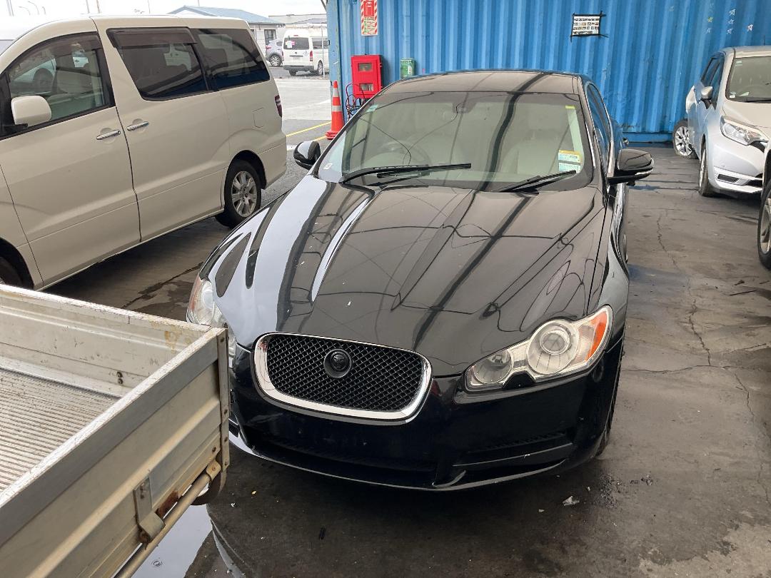 Photo '5' of Jaguar XF Premium