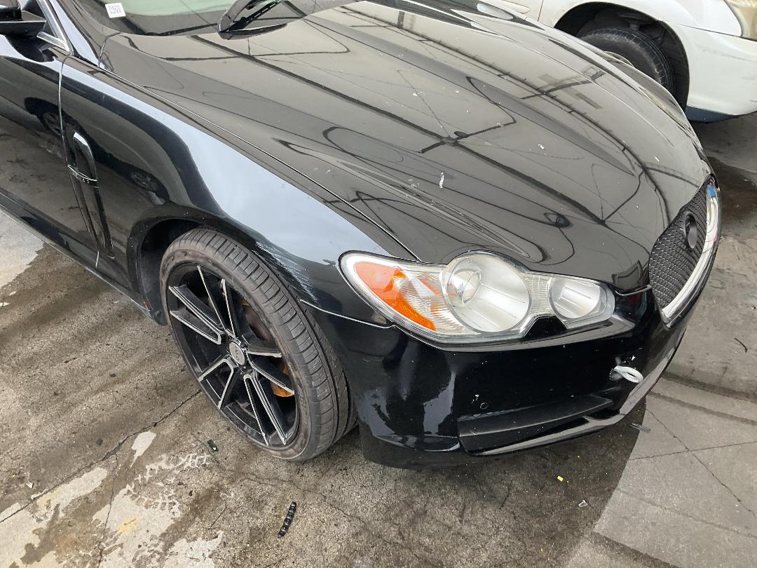 Photo '4' of Jaguar XF Premium