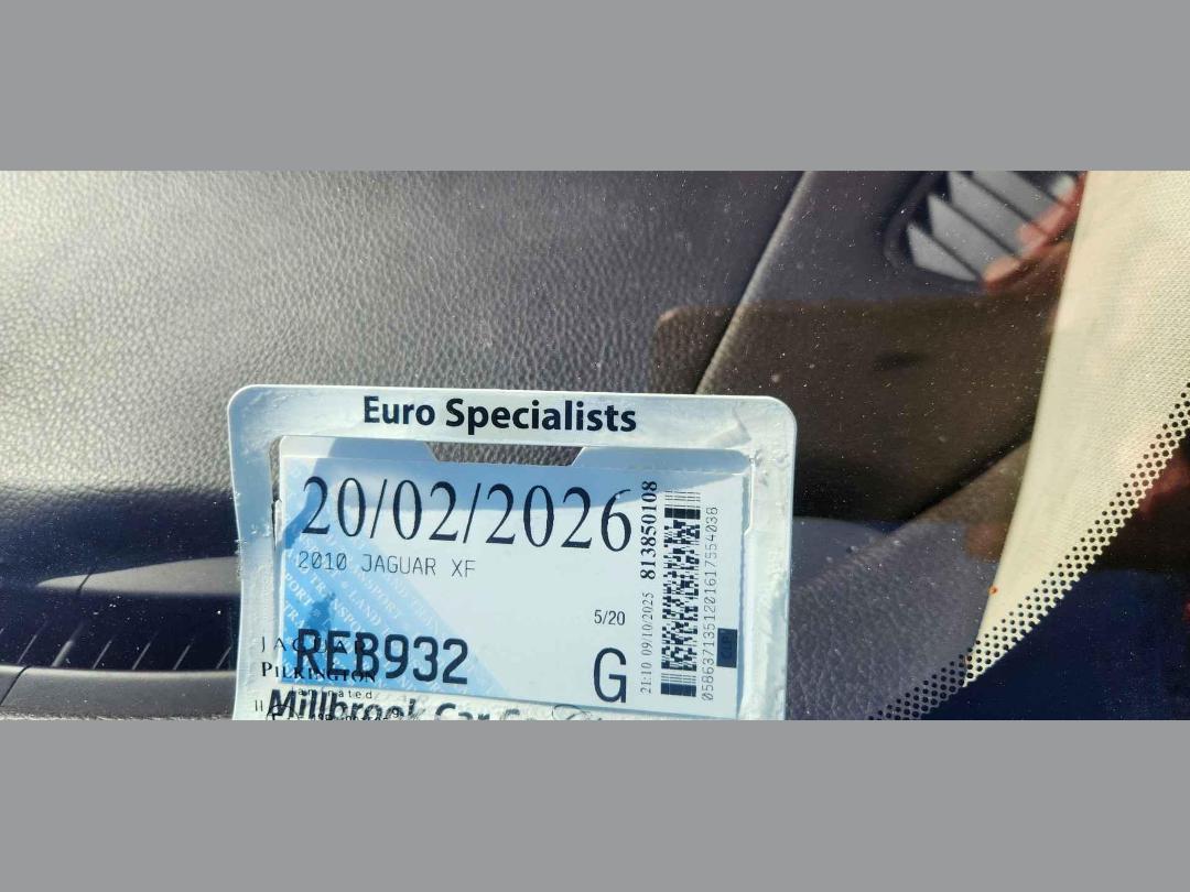 Photo '10' of Jaguar XF