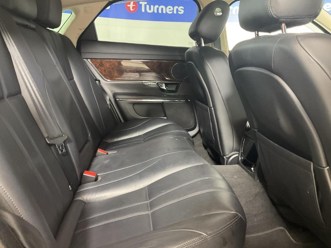 Photo '20' of Jaguar XJ