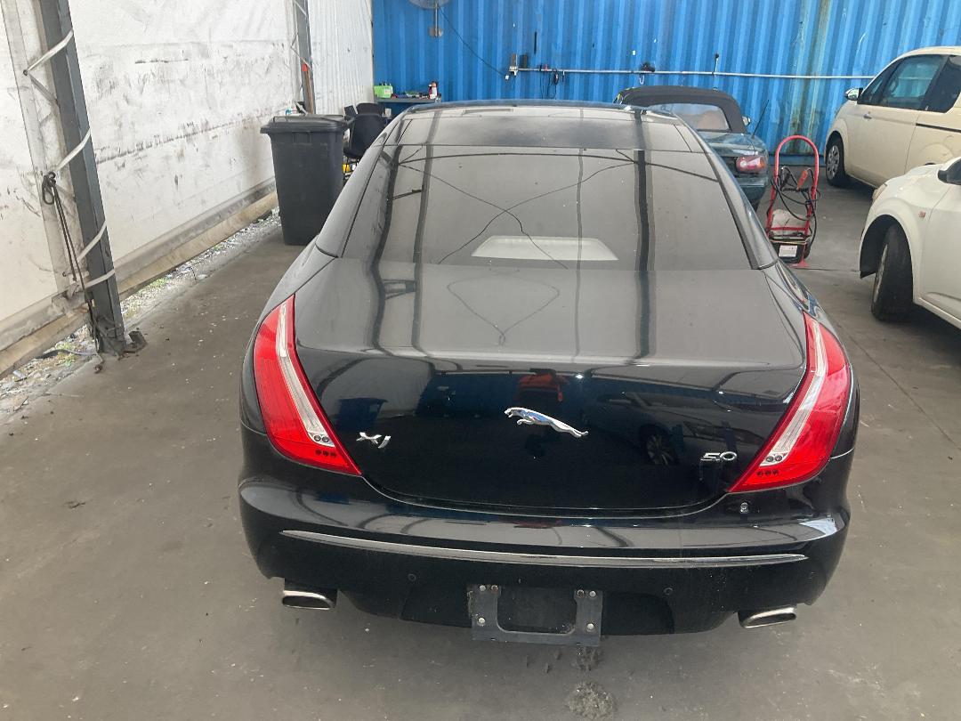 Photo '12' of Jaguar XJ