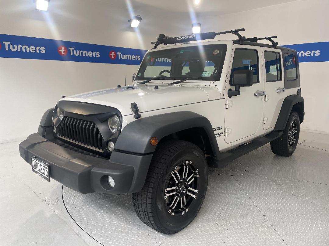 Photo '4' of Jeep Wrangler