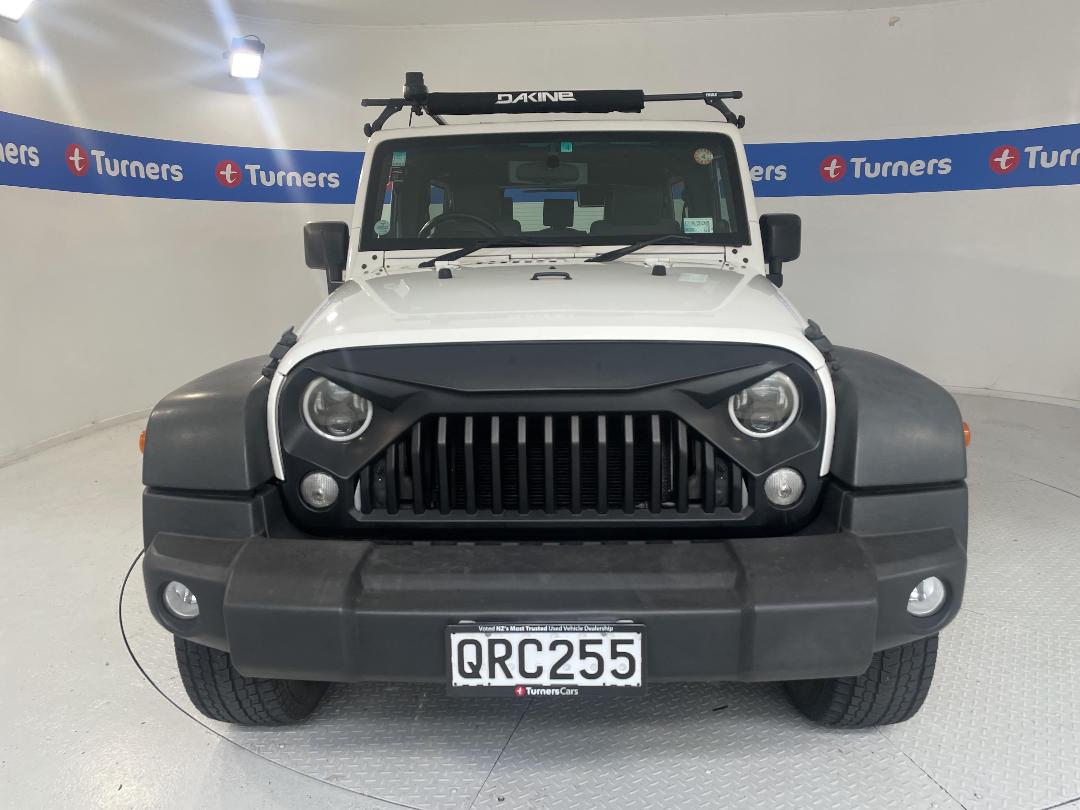 Photo '2' of Jeep Wrangler