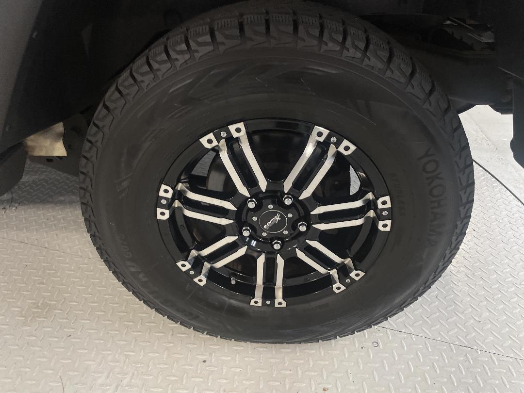 Photo '11' of Jeep Wrangler