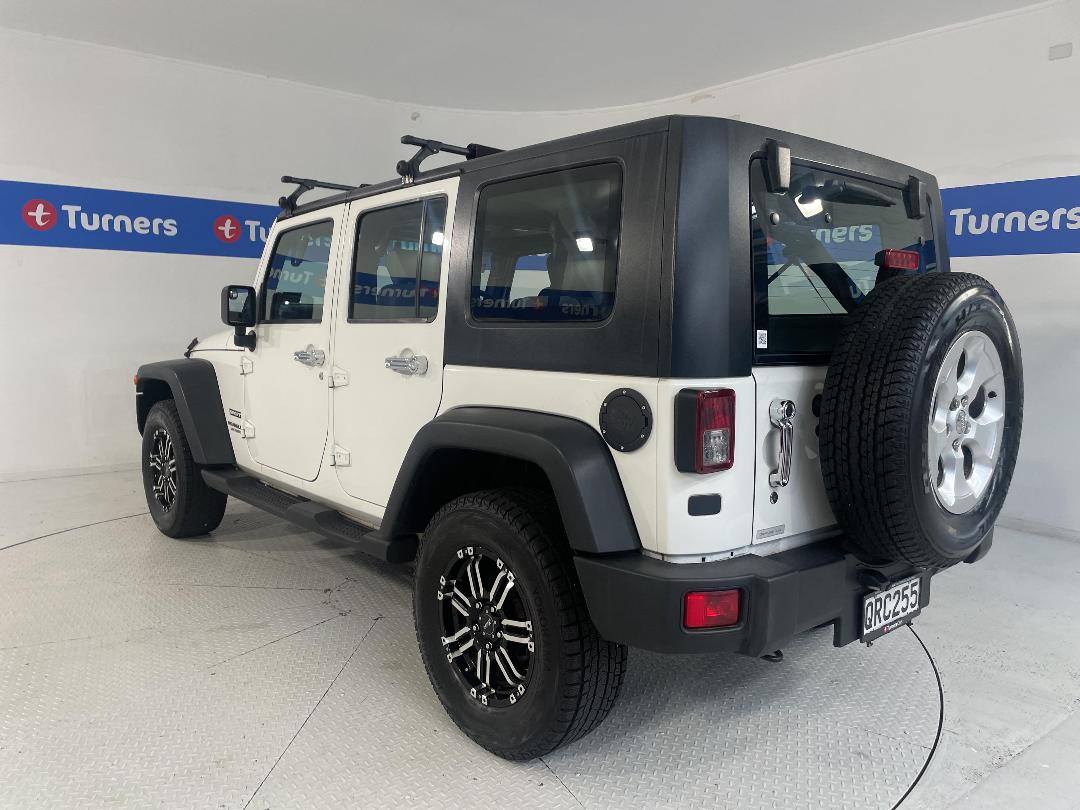 Photo '5' of Jeep Wrangler