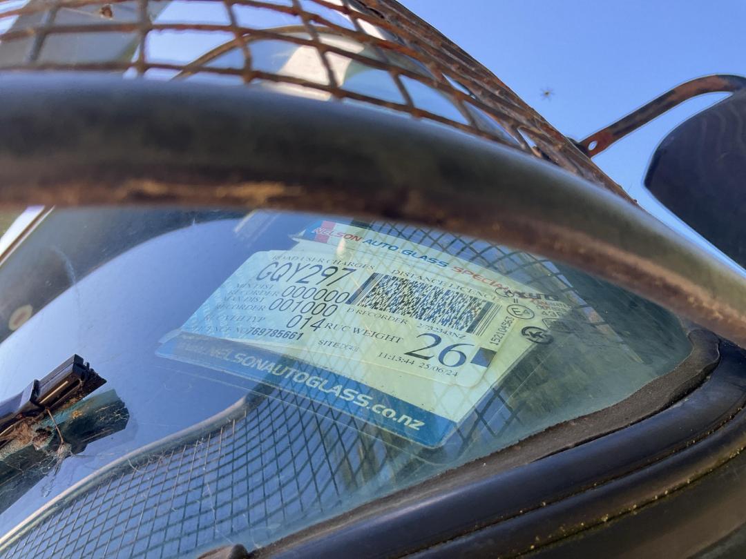 Photo '32' of Kenworth K108 Cab Chassis