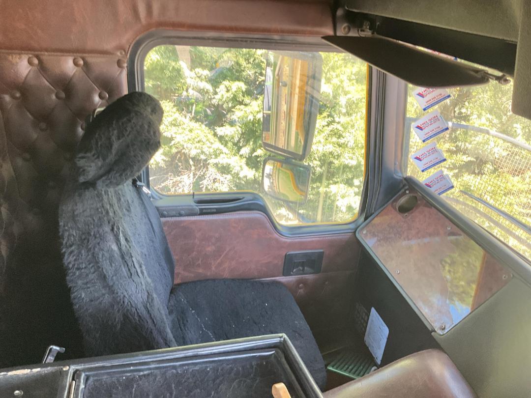 Photo '29' of Kenworth K108 Cab Chassis