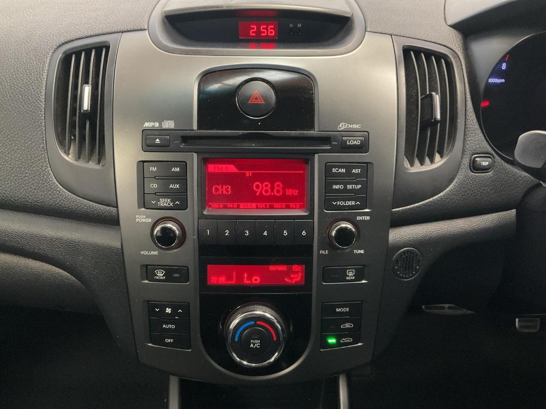 Photo '20' of KIA Cerato SX Photo '20' of KIA Cerato SX