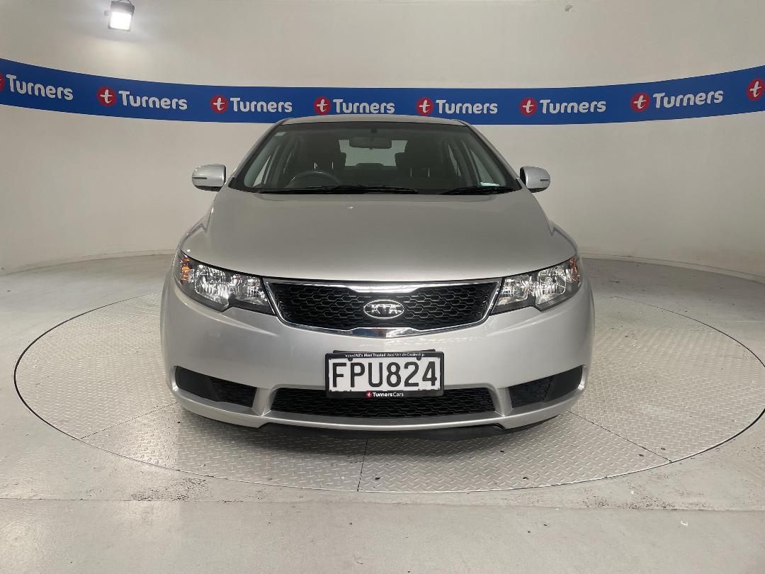 Photo '2' of KIA Cerato Photo '2' of KIA Cerato