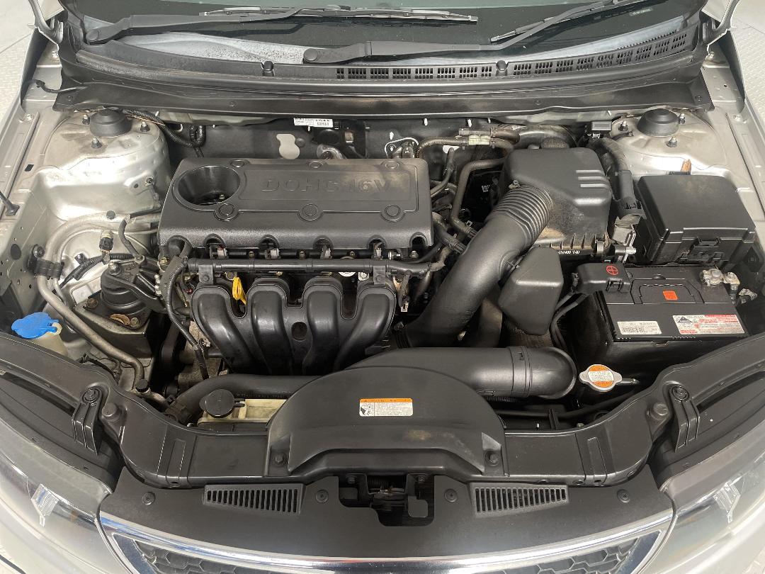 Photo '13' of KIA Cerato Photo '13' of KIA Cerato