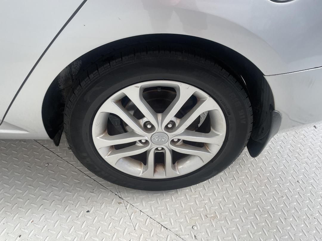 Photo '11' of KIA Cerato Photo '11' of KIA Cerato