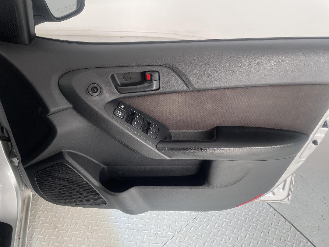 Photo '15' of KIA Cerato Photo '15' of KIA Cerato