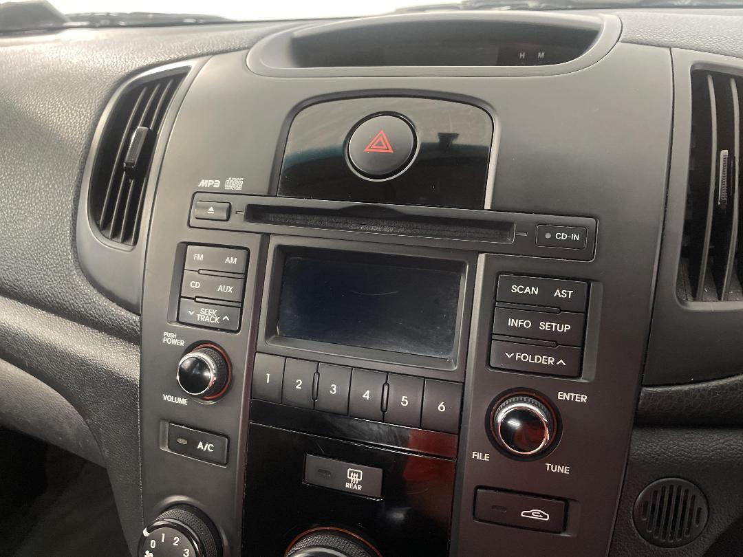 Photo '29' of KIA Cerato Photo '29' of KIA Cerato