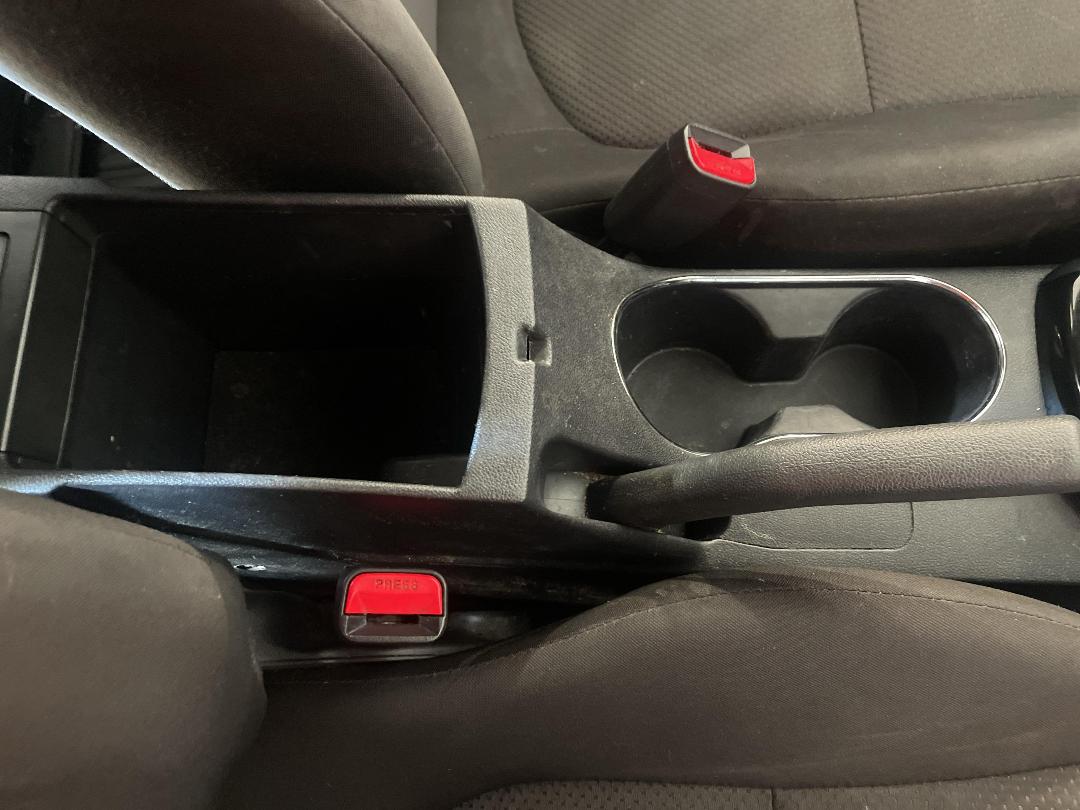 Photo '32' of KIA Cerato Photo '32' of KIA Cerato