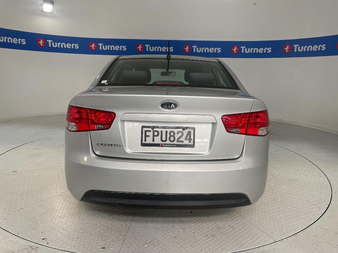 Photo '6' of KIA Cerato Photo '6' of KIA Cerato