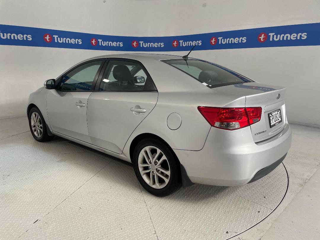 Photo '5' of KIA Cerato Photo '5' of KIA Cerato