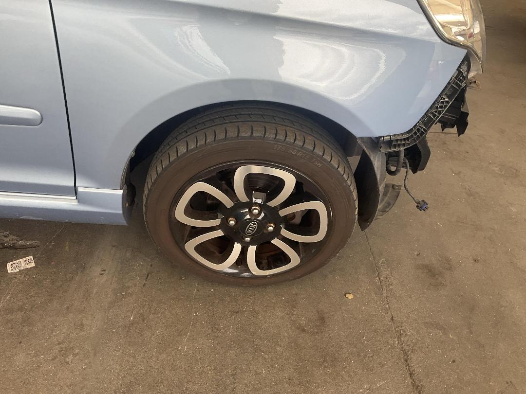 Photo '2' of KIA Picanto Photo '2' of KIA Picanto