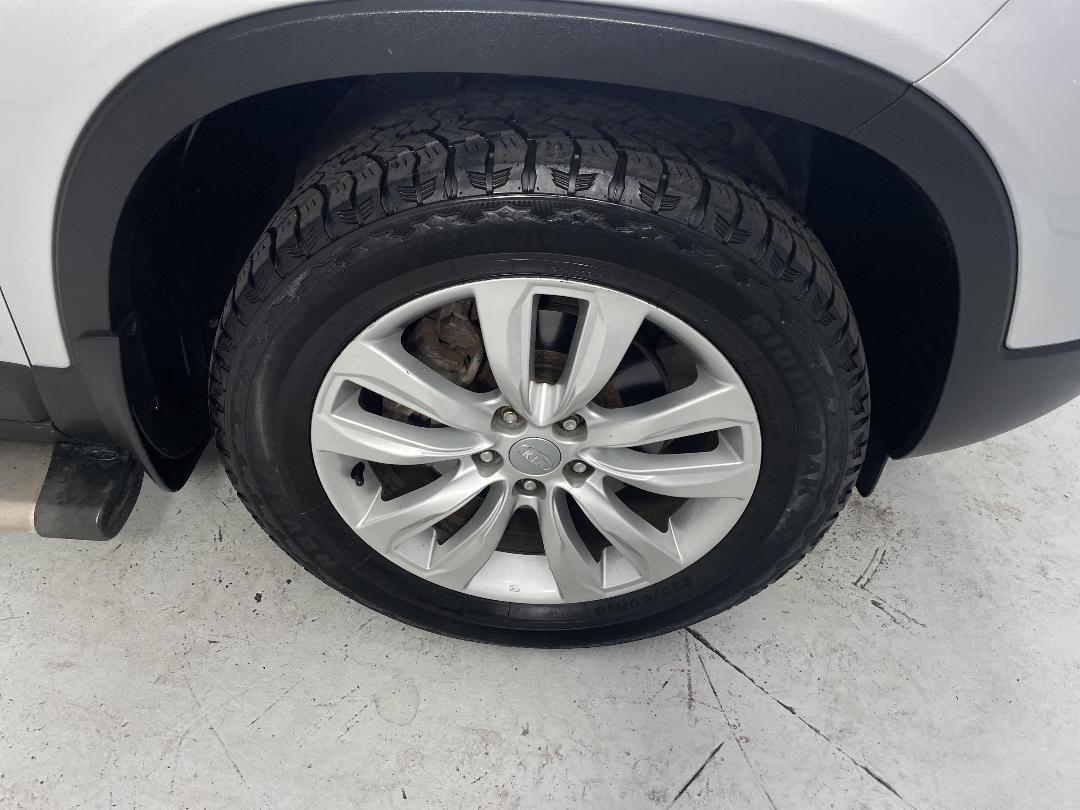 Photo '9' of KIA Sorento R