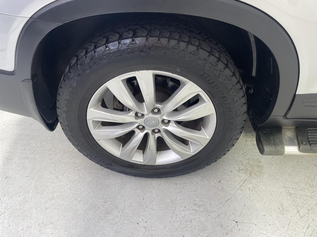 Photo '12' of KIA Sorento R