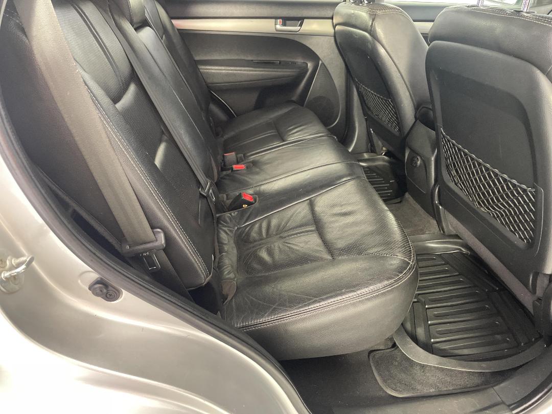 Photo '20' of KIA Sorento R