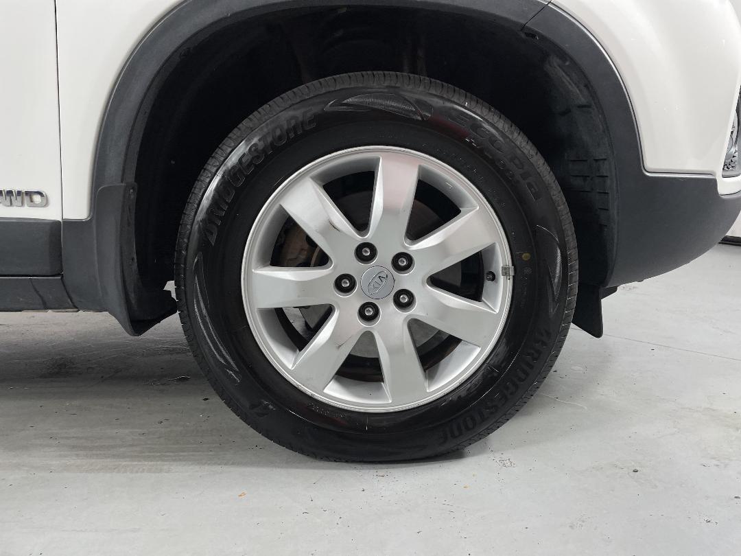 Photo '9' of KIA Sorento R