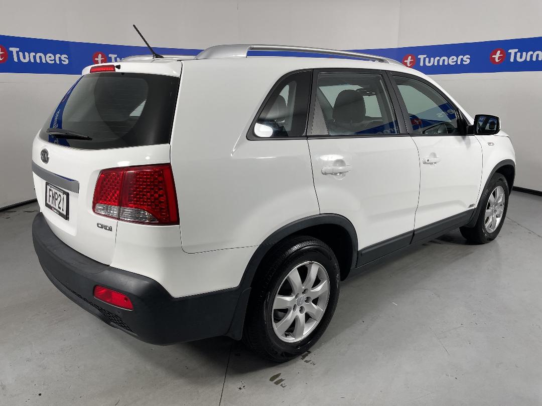 Photo '7' of KIA Sorento R