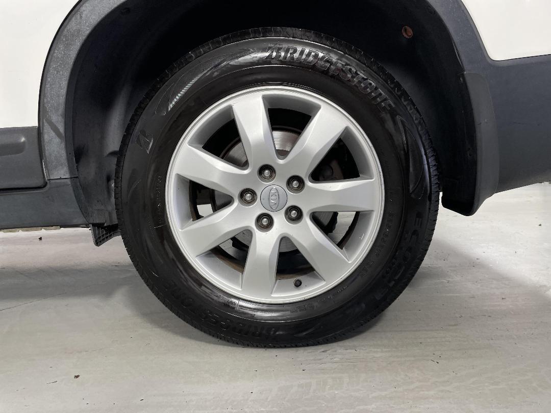 Photo '11' of KIA Sorento R