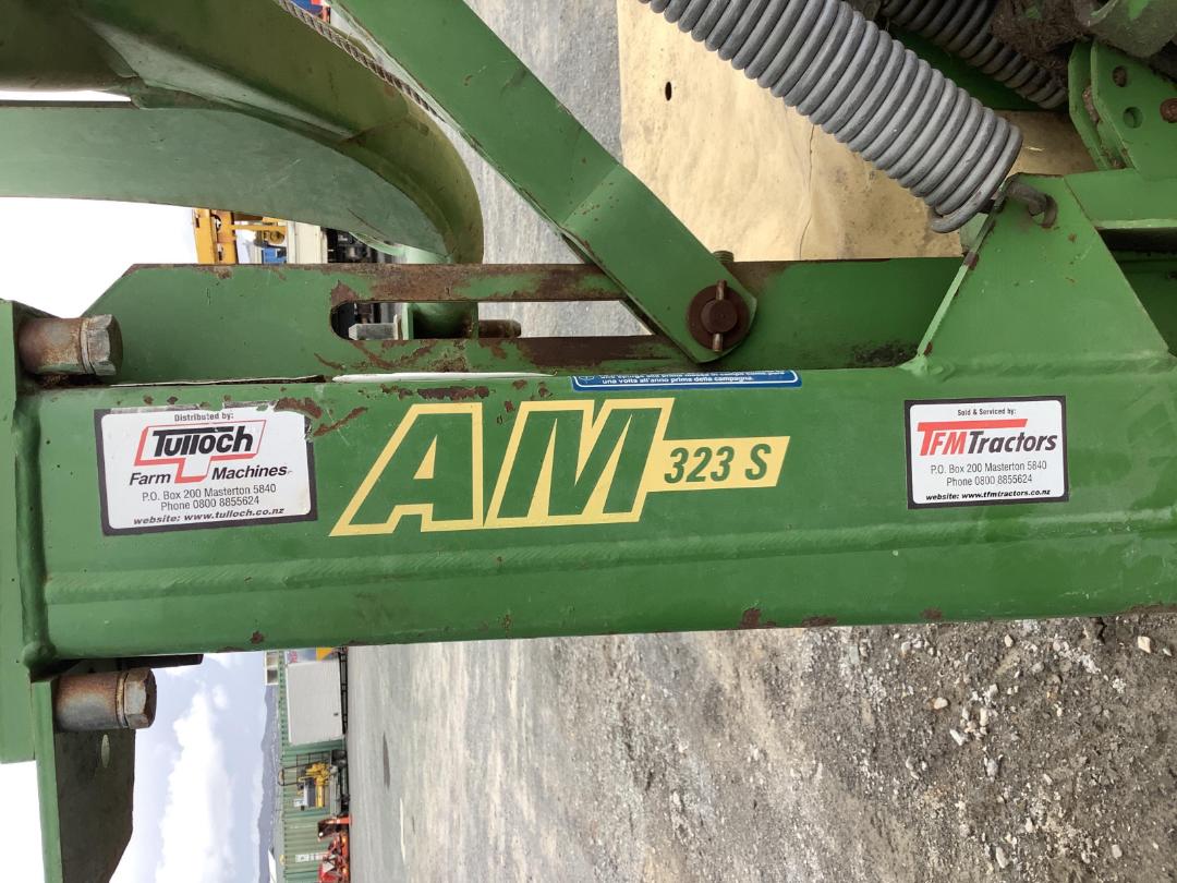 Photo '14' of Krone AM323S Rear Disc Mower Mower Photo '14' of Krone AM323S Rear Disc Mower Mower