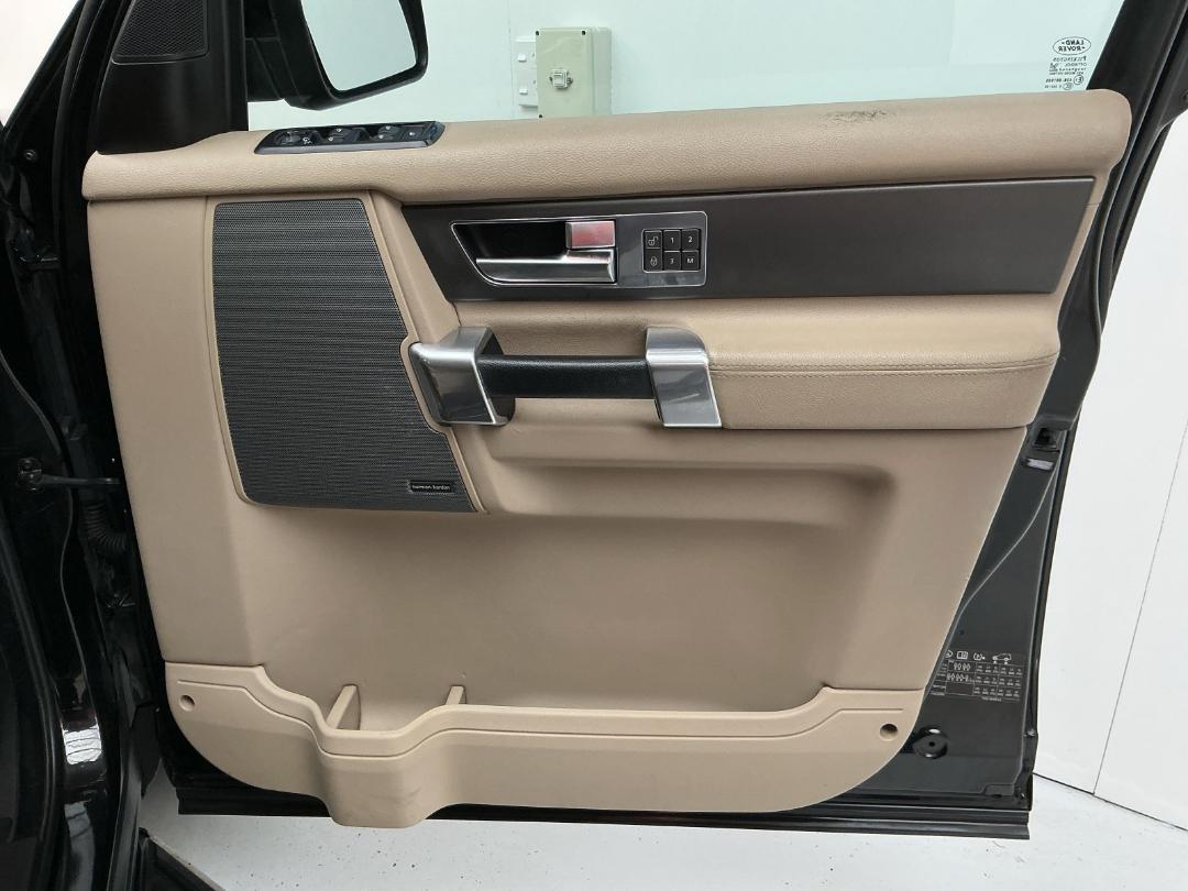 Photo '15' of Land Rover Discovery