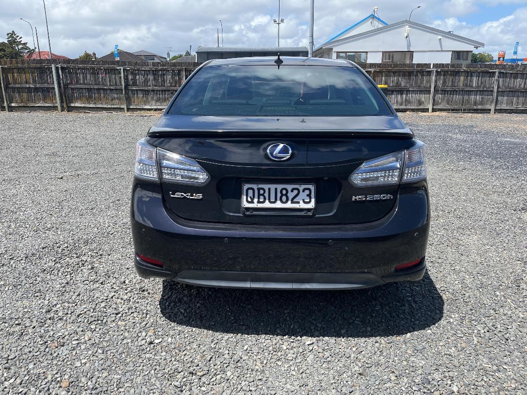 Photo '6' of Lexus HS250H Photo '6' of Lexus HS250H