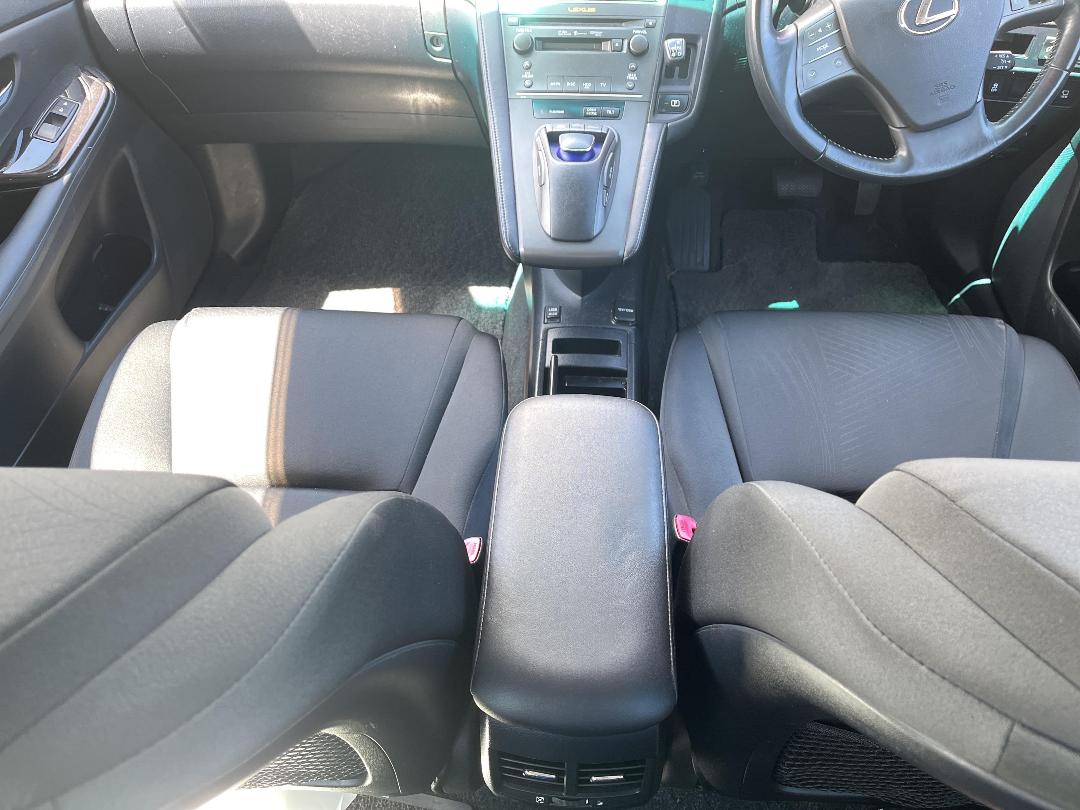 Photo '13' of Lexus HS250H Photo '13' of Lexus HS250H