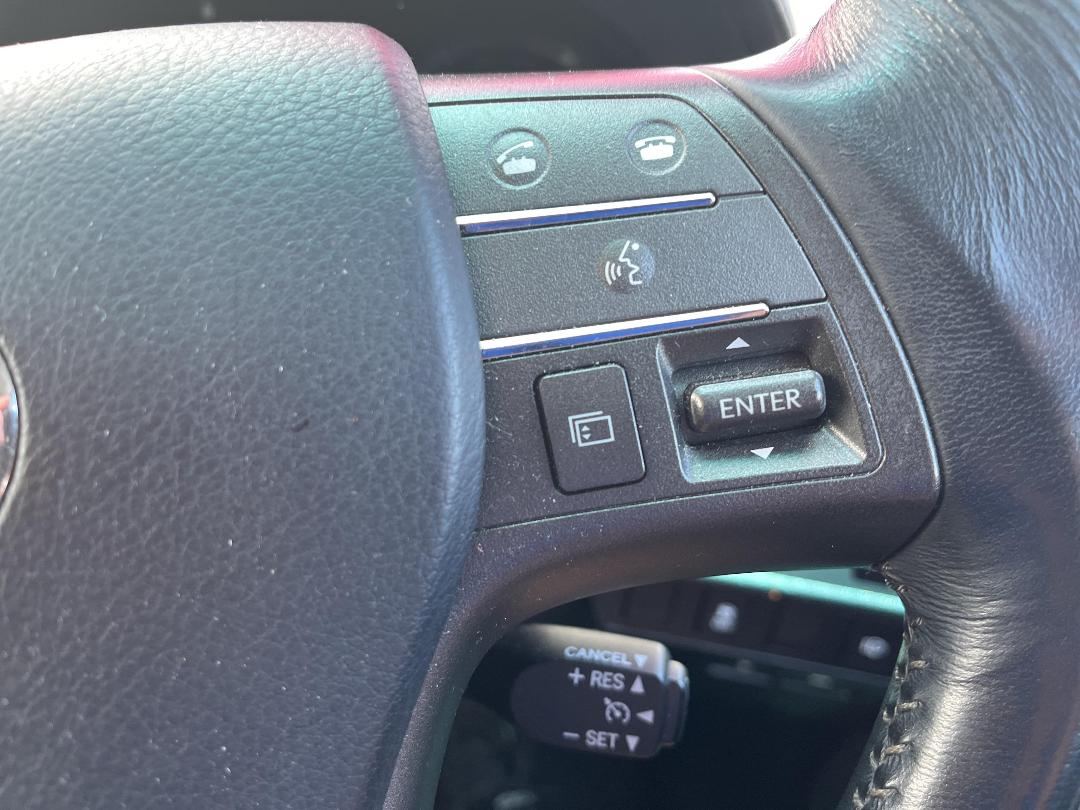 Photo '18' of Lexus HS250H Photo '18' of Lexus HS250H