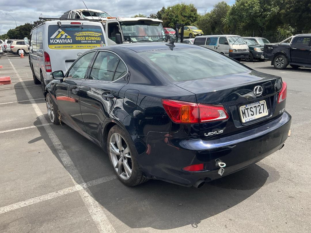 Photo '3' of Lexus IS250