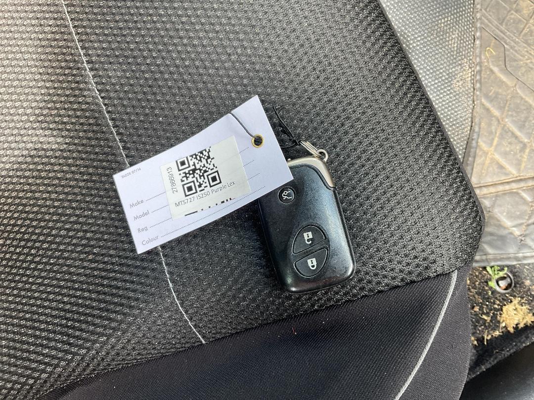 Photo '14' of Lexus IS250