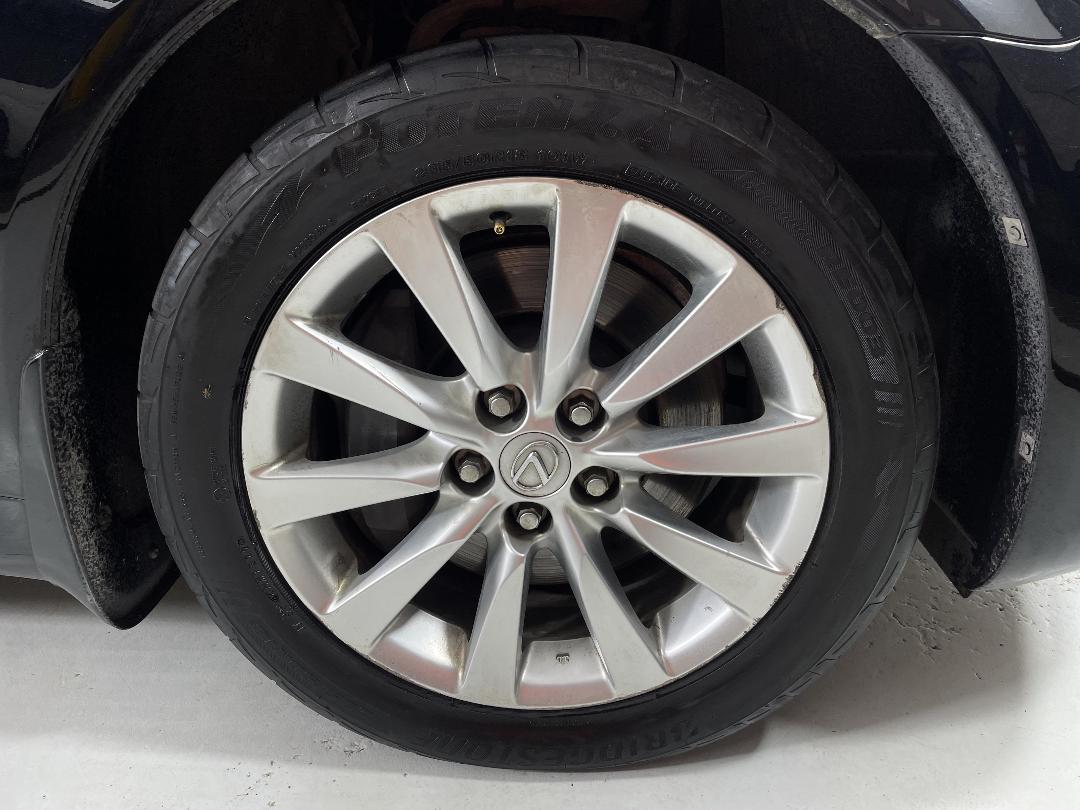 Photo '9' of Lexus LS600H