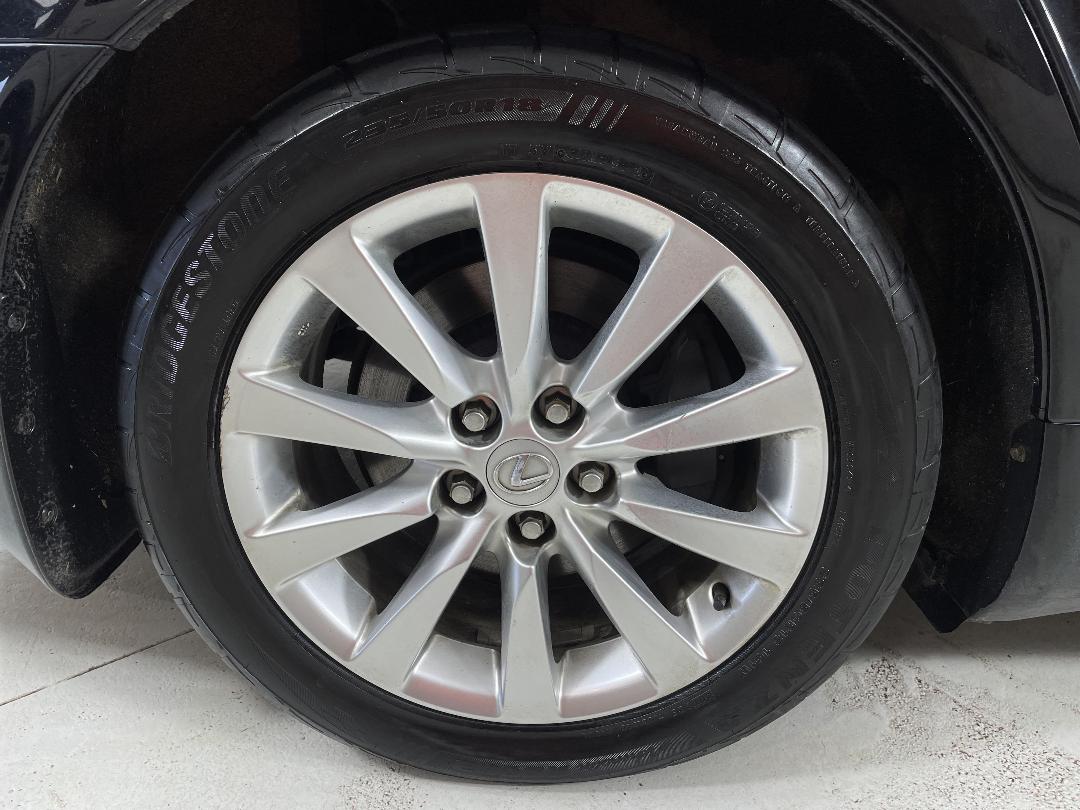 Photo '12' of Lexus LS600H