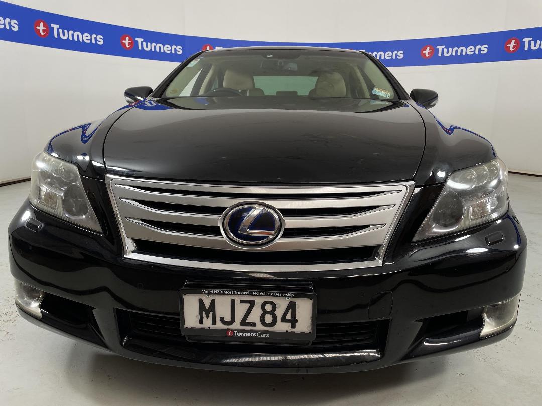 Photo '2' of Lexus LS600H