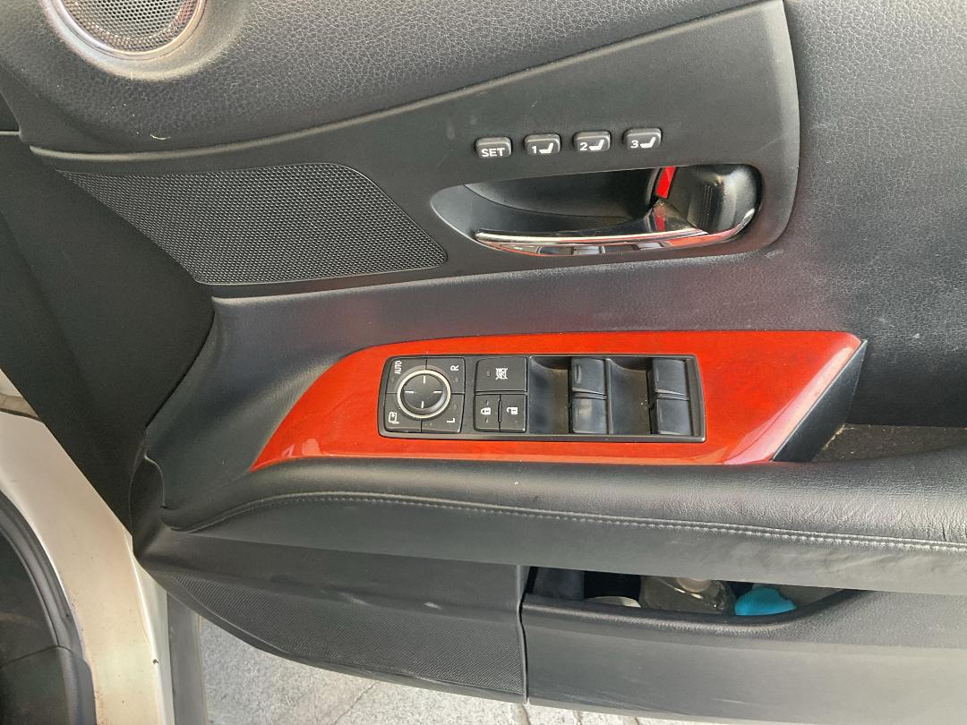 Photo '9' of Lexus RX350 RV LTD