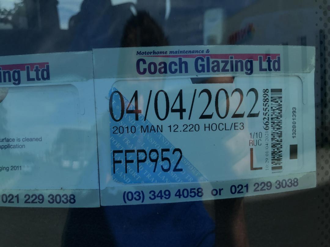 Photo '29' of MAN 12.220 HOCL/E3 Coach Photo '29' of MAN 12.220 HOCL/E3 Coach