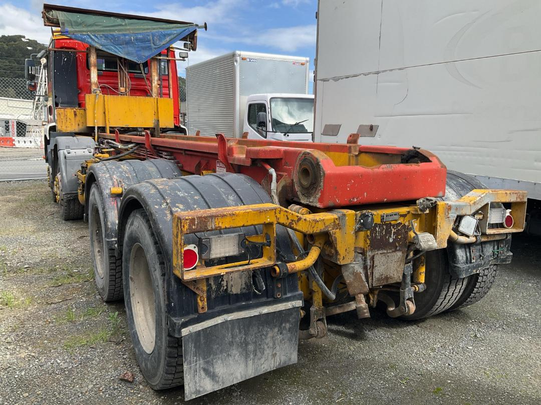 Photo '4' of MAN 32.430 TGA Hook Bin