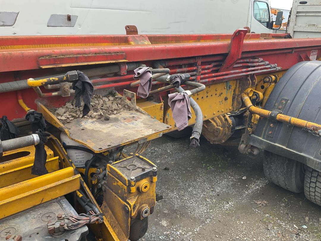 Photo '19' of MAN 32.430 TGA Hook Bin